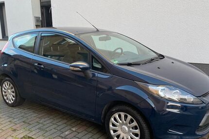 Ford Fiesta 172.812 km 2.450 &euro; Recklinghausen 45663