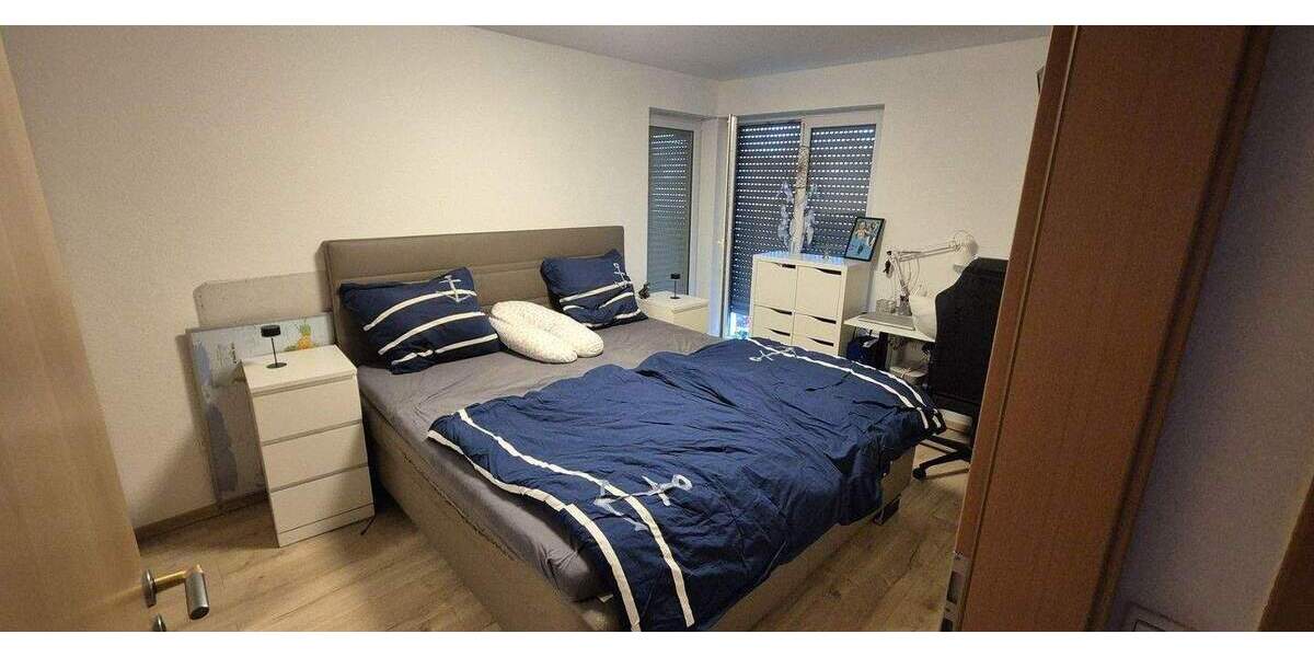 Etagenwohnung Gelsenkirchen Horst - 3 Zimmer, 86 m&sup2;, 240.000&euro; | Angebot:25820305