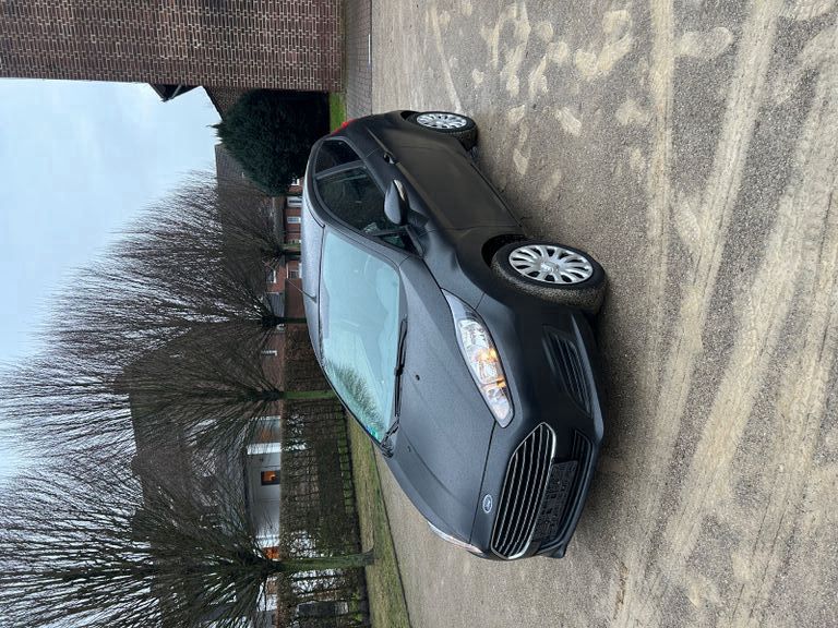 Ford Fiesta 78.000 km 9.000 &euro; Marl 45768