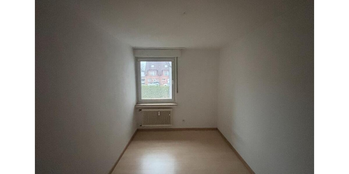 Etagenwohnung Gelsenkirchen Gelsenkirchen-Nord - 4 Zimmer, 97 m&sup2;, 1.100&euro; | Angebot:25790824