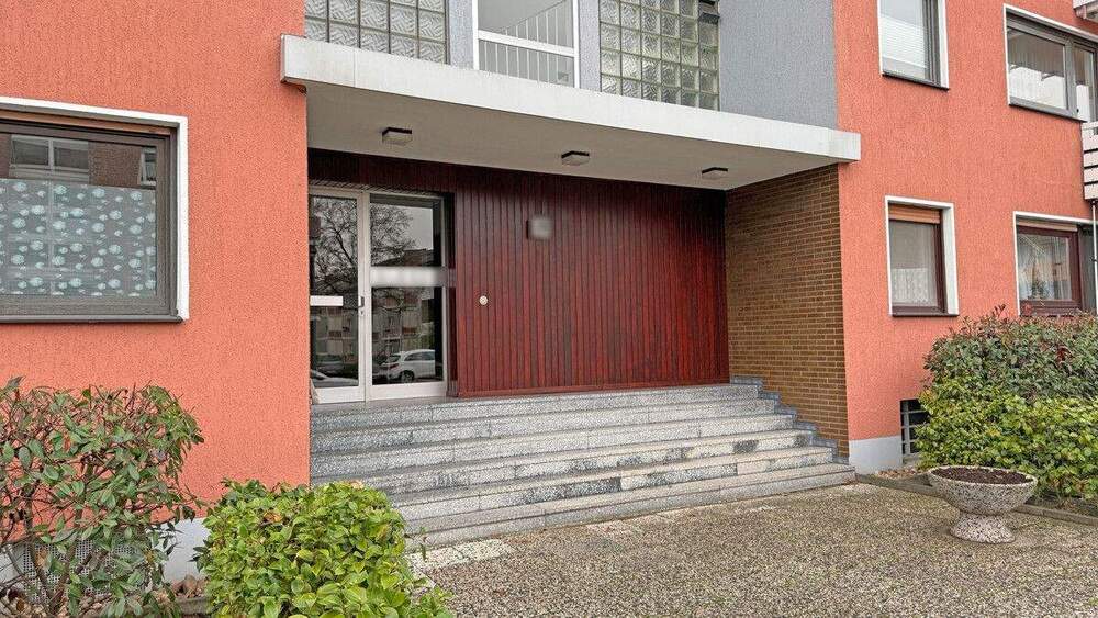 Etagenwohnung Duisburg Hochheide - 2 Zimmer, 71 m&sup2;, 139.900&euro; | Angebot:25684453