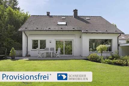 Freistehendes Einfamilienhaus mit Garage auf großem Grundstück in Ratingen-Ost 5 zimmer