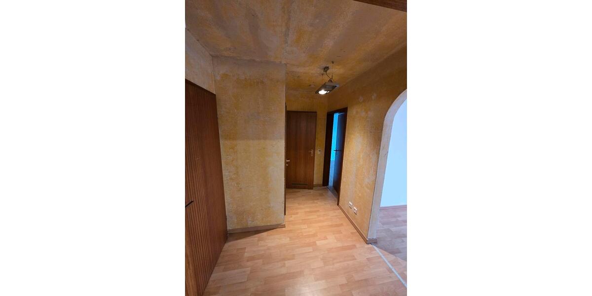 Dachgeschoßwohnung Oberhausen Rothebusch - 2 Zimmer, 54 m&sup2;, 115.000&euro; | Angebot:25800565