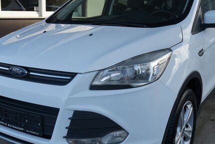 Ford Kuga 124.000 km 9.750 &euro; Gladbeck 45968