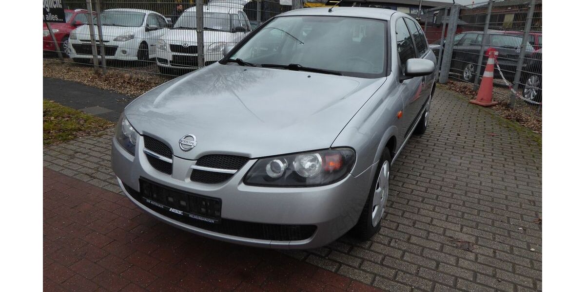 Nissan Almera 125.000 km 2.250 &euro; Duisburg 47249