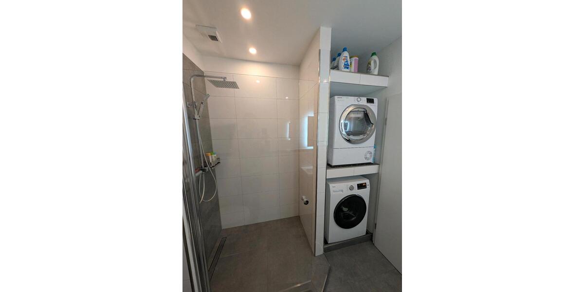 Modernes energieeffizientes Reihenendhaus mit Blick ins Grüne 5.5 zimmer