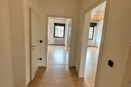Wohnung zum Kaufen in Duisburg 244.000 € 129.84 m²