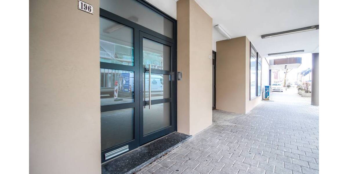 3000 m² INVESTProjekt - MFH - Jugendzentrum - MAN Gästehaus - Fußgängerzone zimmer