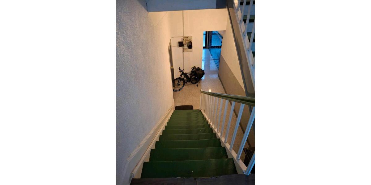 Wohnung & Gewerbefläche zu verkaufen! 5 zimmer