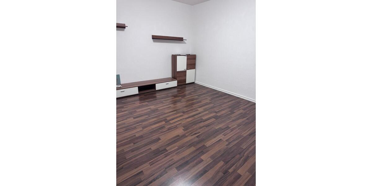 Kleine gemütliche Wohnung. Teilmöbliert und sofort bezugsfertig 1 zimmer