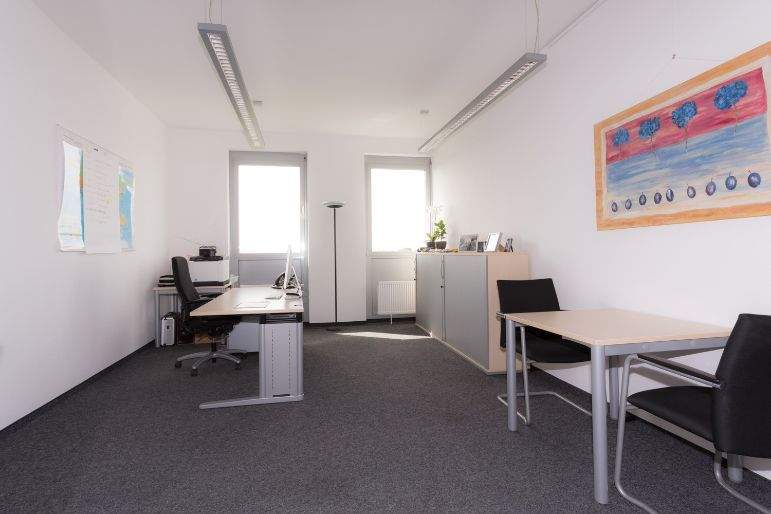 Gewerbeobjekt Ratingen Ost - 1.099&euro; | Angebot:25897800