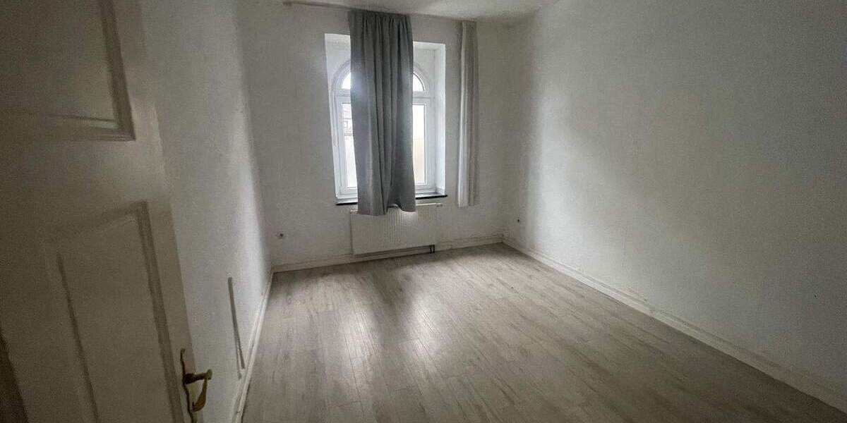 EG-Wohnung - sofort einziehen 2 zimmer