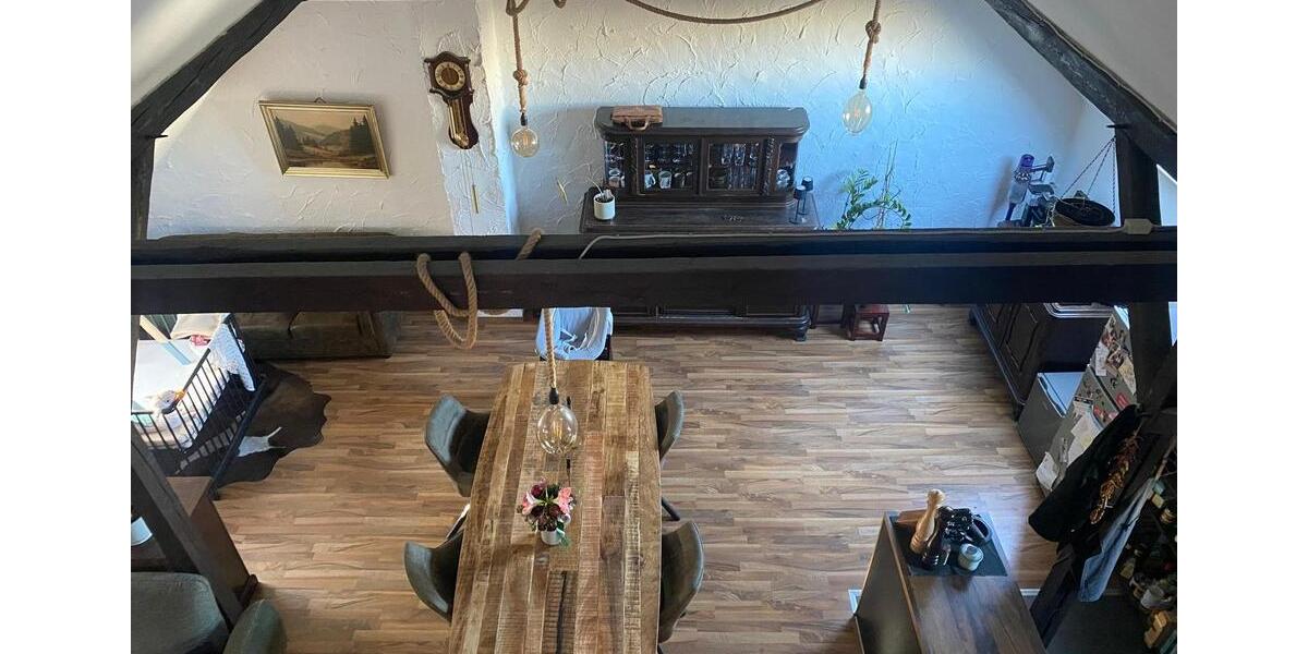 Dachgeschoßwohnung Bochum Höntrop - 4.5 Zimmer, 135 m&sup2;, 945&euro; | Angebot:24740012