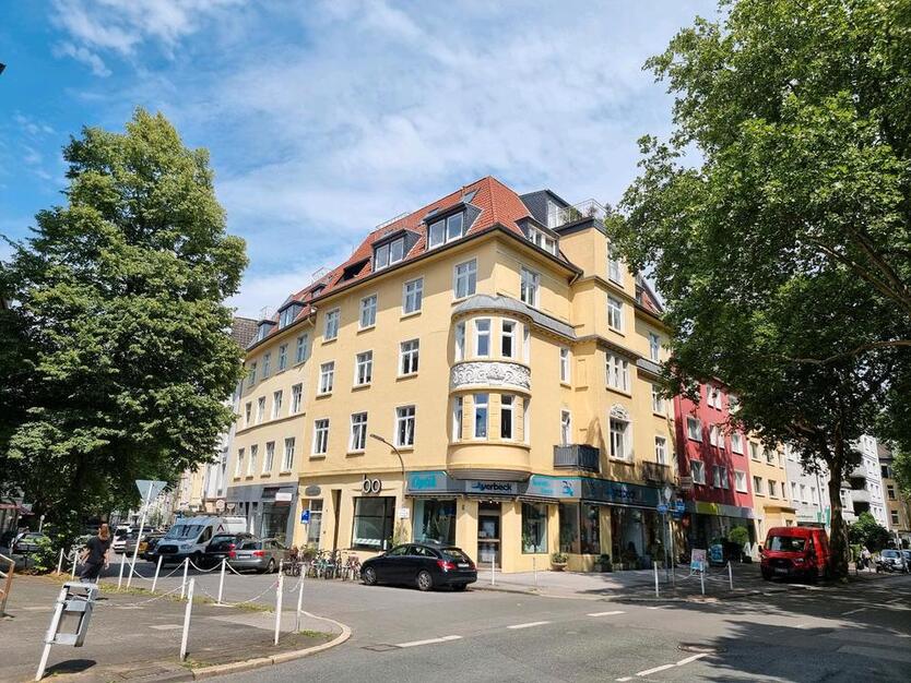 2012 komplett sanierte AltbauWohnung (98 m2) im Kreuzviertel