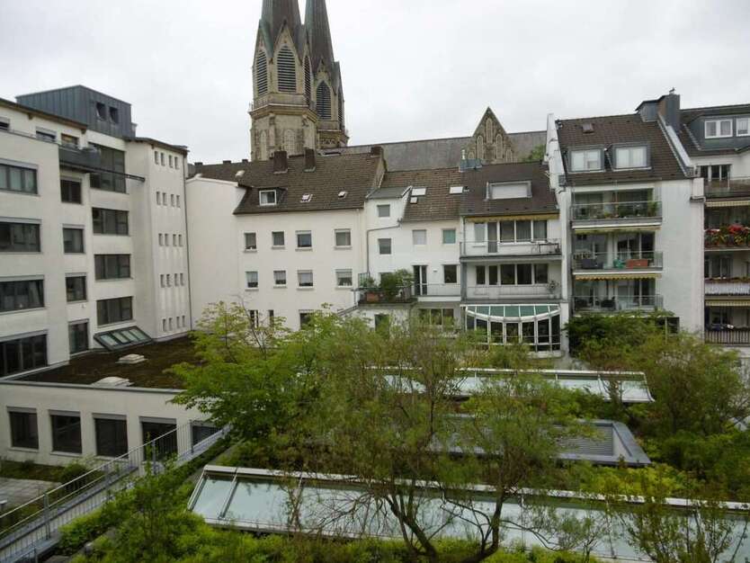 Wohnung zum Mieten in Düsseldorf 1.000 € 100 m²