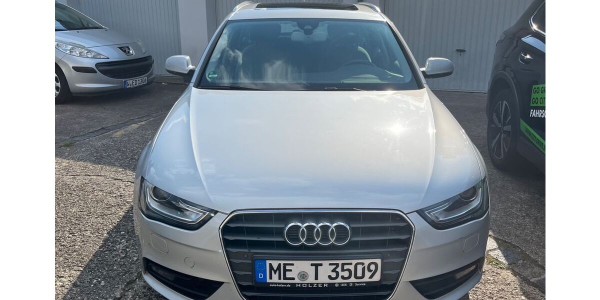 Audi A4 320.000 km 7.250 &euro; Heiligenhaus 42579