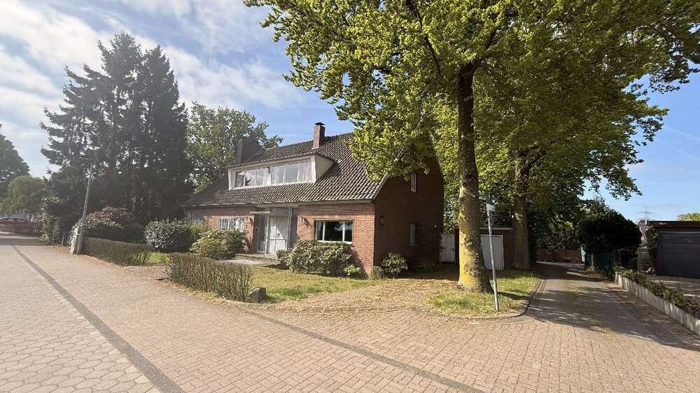 Einfamilienhaus Moers Rheinkamp - 8 Zimmer, 219 m&sup2;, 1.200.000&euro; | Angebot:27470522