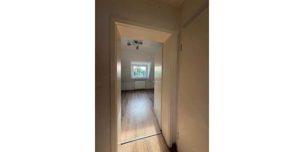 Dachgeschoßwohnung Herten - 3 Zimmer, 49 m&sup2;, 326&euro; | Angebot:26444167