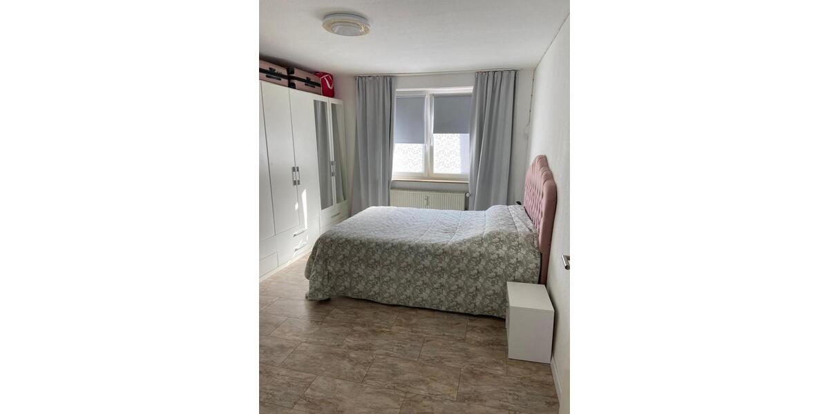 Etagenwohnung Essen Stadtbezirk III - 1 Zimmer, 54 m&sup2;, 540&euro; | Angebot:25838714