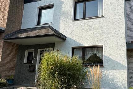 Ohne Makler! Reihenmittelhaus mit Garage in Bochum- Harpen
