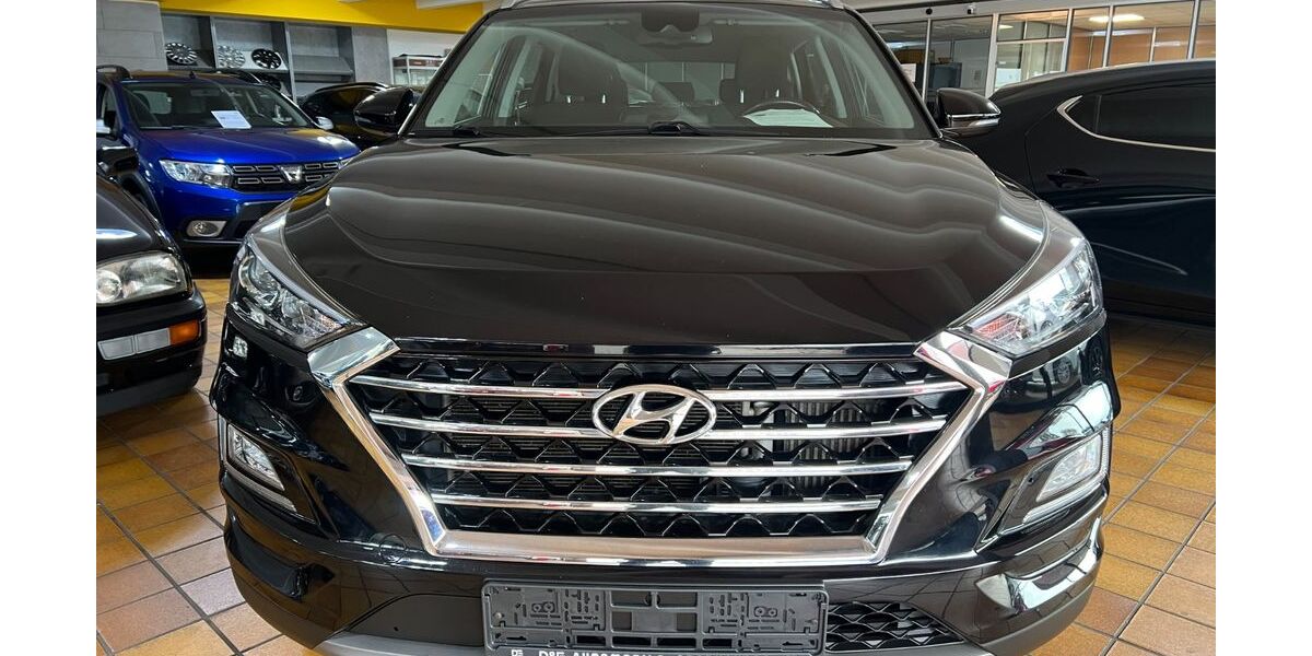 Hyundai TUCSON 100.000 km 15.990 &euro; Oberhausen 46145