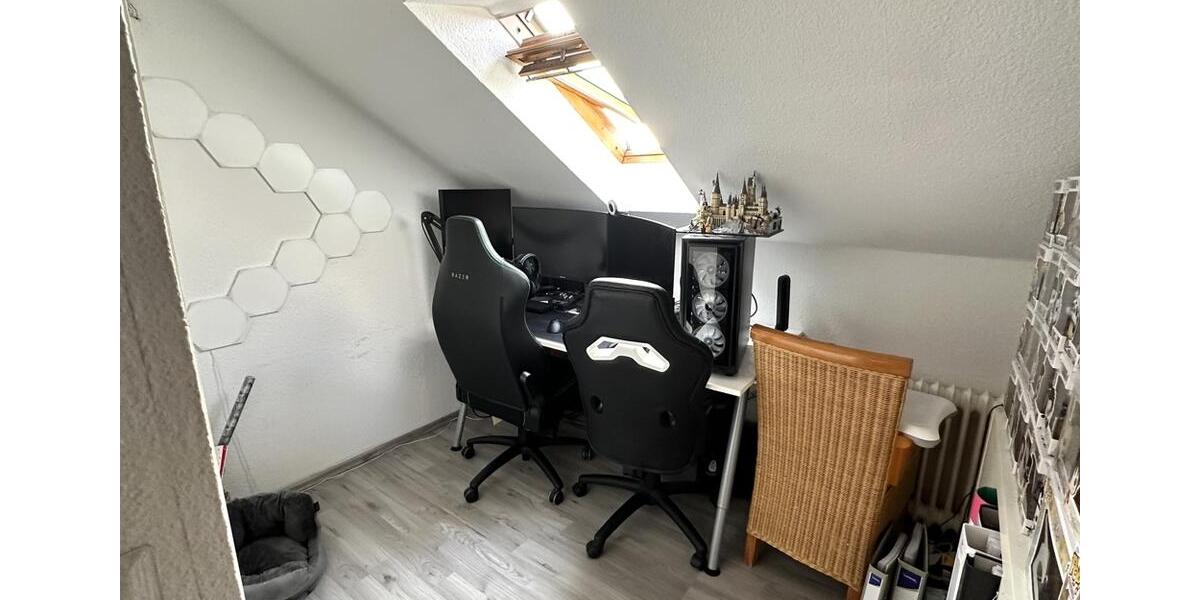 Dachgeschoßwohnung Gladbeck Brauck - 3 Zimmer, 58 m&sup2;, 365&euro; | Angebot:26337242