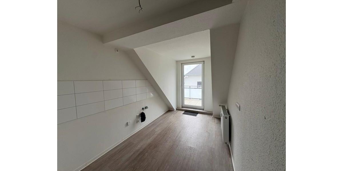 Dachgeschoßwohnung Essen Stadtbezirk V - 2 Zimmer, 57 m&sup2;, 559&euro; | Angebot:23677687