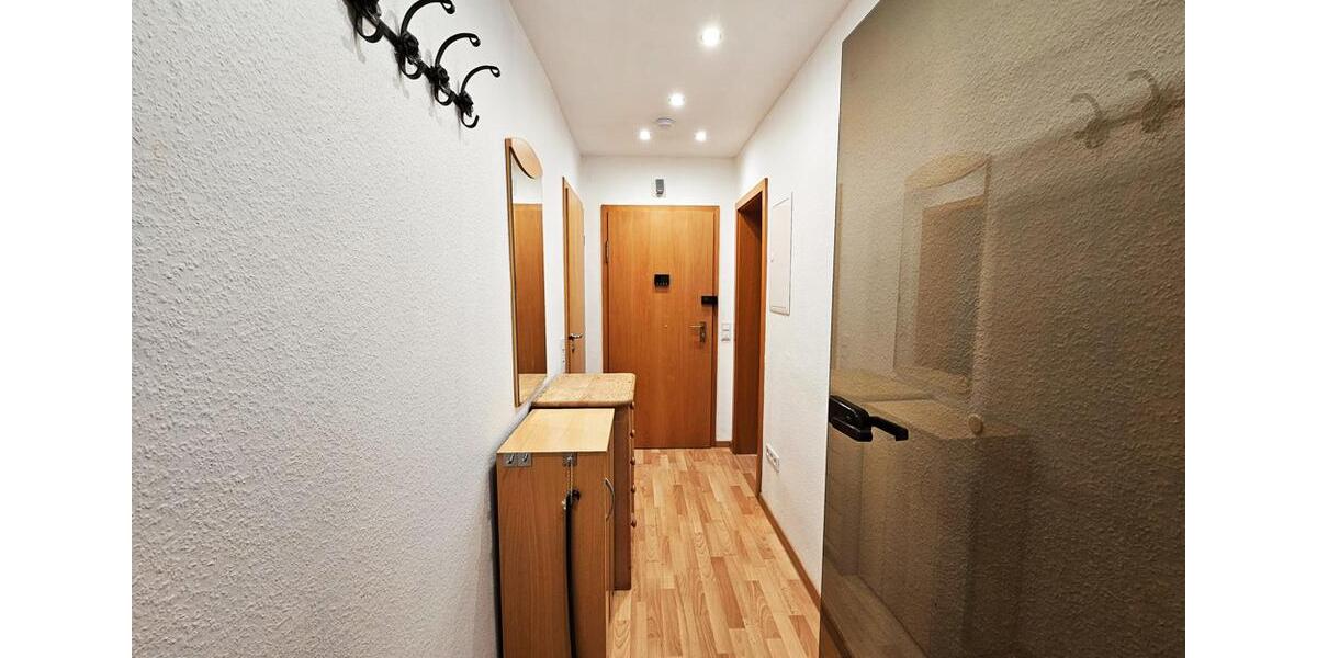 Moderne, voll möblierte 2,5-Zimmer-Wohnung mit Balkon und offenem Wohnkonzept 2.5 zimmer