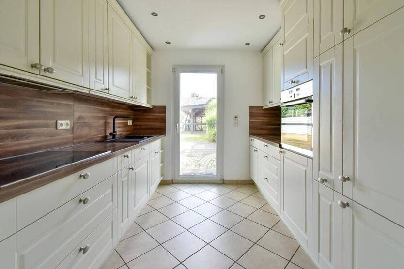 Modernisiertes EFH mit ca. 147m² WFL und ca. 544m² Fläche, klimatisiert & EEK D im Duisburger Süden