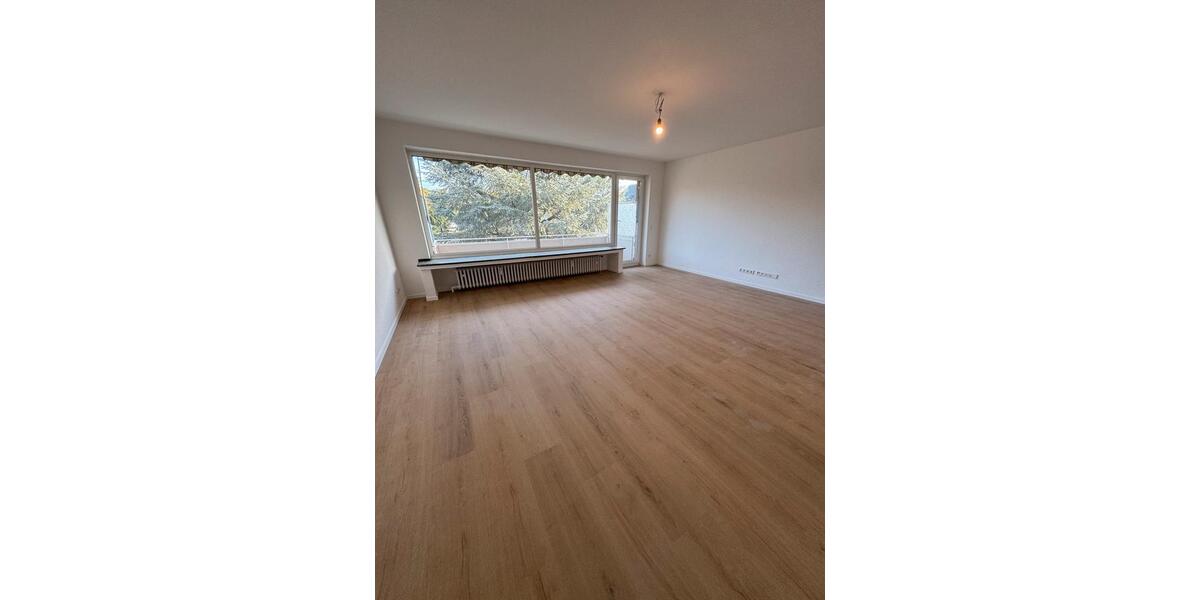 Renovierte Wohnung Marl Brassert mit Balkon. 4 zimmer