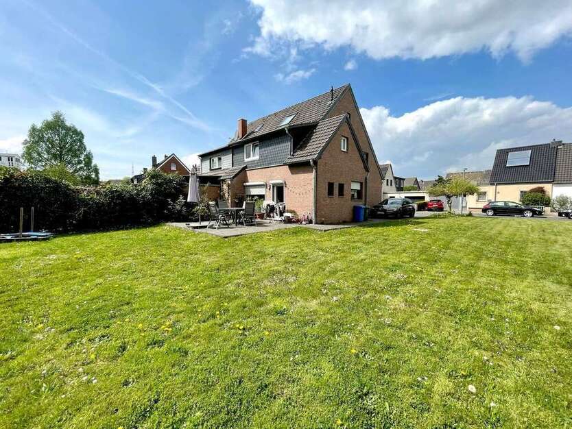 Haus zum Kaufen in Neuss 865.000 € 130 m²