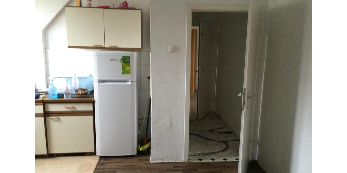 Wohnzimmer, Küche, 2 Schlafzimmer, Diele, Bad, Keller DG Bulmke 4 zimmer