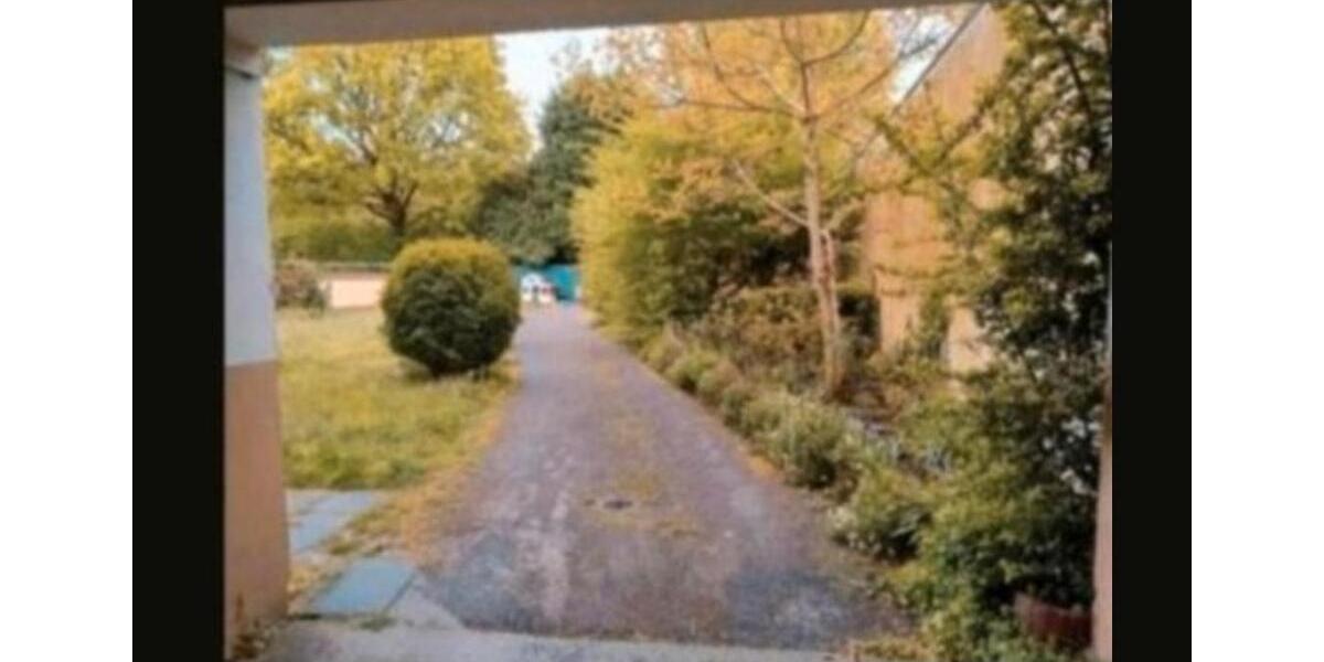 Etagenwohnung Bottrop Feldhausen - 4 Zimmer, 80 m&sup2;, 750&euro; | Angebot:26300584