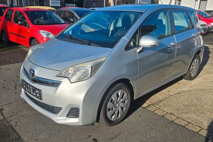 Toyota Verso-S 158.000 km 5.100 € Krefeld 47807