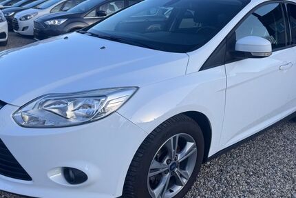 Ford Focus 75.000 km 6.499 &euro; Essen 45355