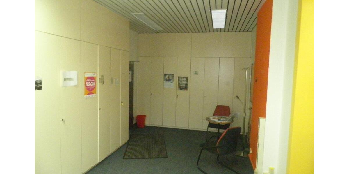 Erdgeschoßwohnung Oberhausen - 3 Zimmer, 64 m&sup2;, 134.000&euro; | Angebot:26134570