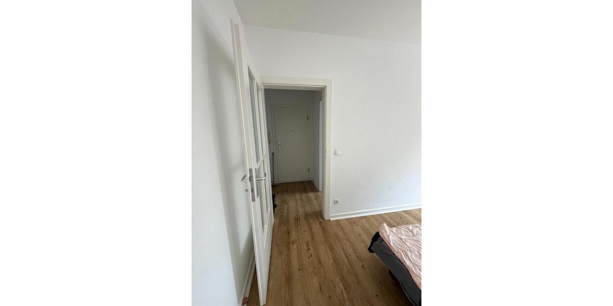 Hochparterre Essen Stadtbezirk II - 2 Zimmer, 55 m&sup2;, 600&euro; | Angebot:26669641