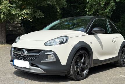 Opel Adam 95.000 km 8.990 &euro; Recklinghausen 45657