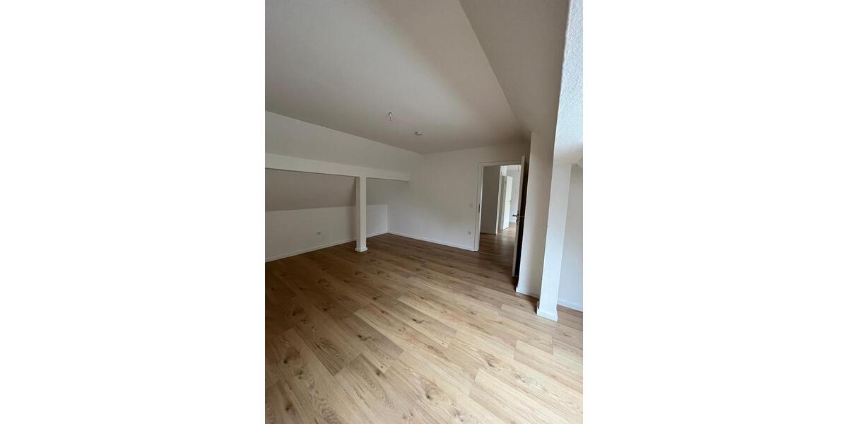 Maisonettenwohnung Essen Stadtbezirk VII - 4.5 Zimmer, 110 m&sup2;, 938&euro; | Angebot:26422014