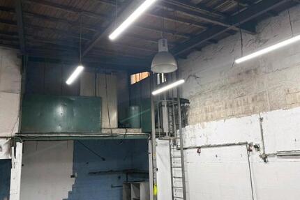 Gewerbegrundstück zimmer