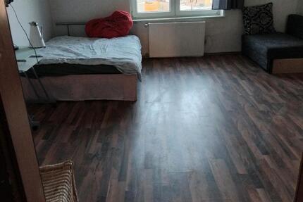 Wohnung Bochum Bochum-Mitte - 3 Zimmer, 47 m&sup2;, 550&euro; | Angebot:25853543