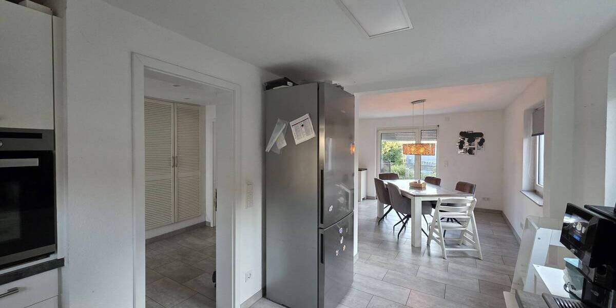 Mehrfamilienhaus, Wohnhaus Velbert Kostenberg - 9 Zimmer, 259 m&sup2;, 650.000&euro; | Angebot:25733904