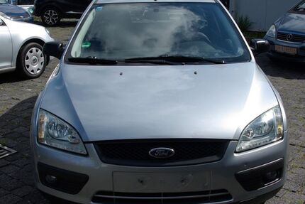 Ford Focus 186.000 km 2.550 &euro; Bottrop 46242