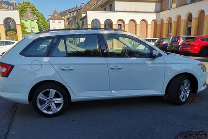Skoda Fabia 91.000 km 9.550 &euro; Wuppertal 42283
