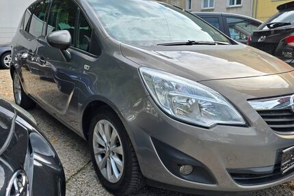 Opel Meriva 155.000 km 5.700 &euro; Essen 45144
