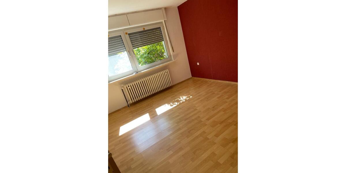 Einfamilienhaus Duisburg - 3 Zimmer, 70 m&sup2;, 880&euro; | Angebot:26449174