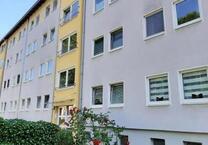 Heute ein König: Ihr neuer Balkon mit Blick ins Grüne.