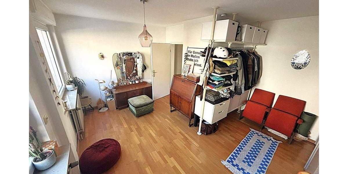 Etagenwohnung Bochum Innenstadt - 3 Zimmer, 76 m&sup2;, 249.000&euro; | Angebot:25654340