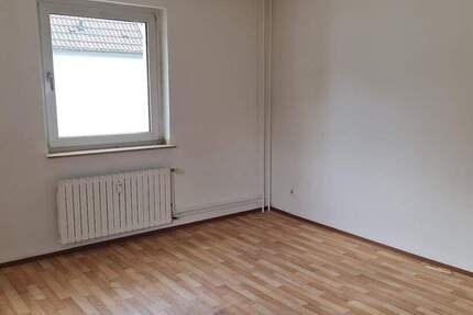 Mit 300€-Gutschein nach Einzug* Schöne 2-Zimmer-Wohnung im 1.Obergeschoss zu vermieten! 2 zimmer