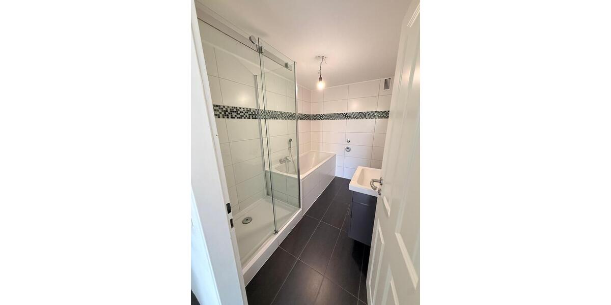 Etagenwohnung Wülfrath - 3 Zimmer, 85 m&sup2;, 244.000&euro; | Angebot:26615467